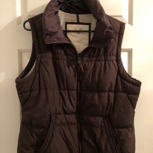 American Eagle puffer vest~XL~brown